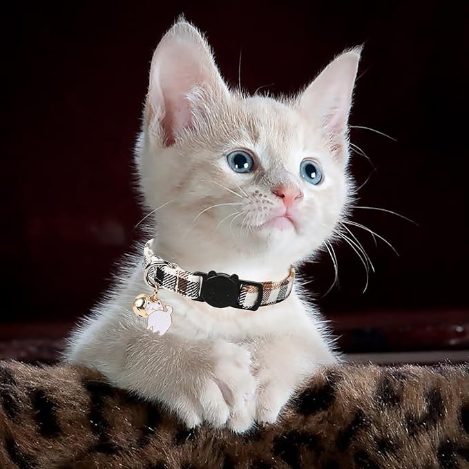 Unique style paws 2 Pack Kitten Collar Breakaway with Bell & Pendant, Adjustable Safety Cat Cotton Collars for Girl Boy Cats and Small Pets