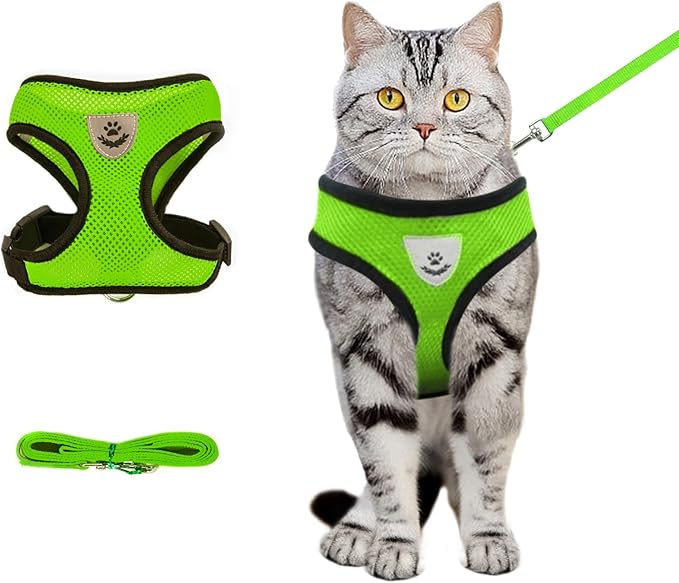 shudyear Summer cat Chest Harness and Leash, Anti-Escape Adjustable Soft mesh cat Leash and Chest Harness Set for All Types of Cats cat Vests (Size M,Green)