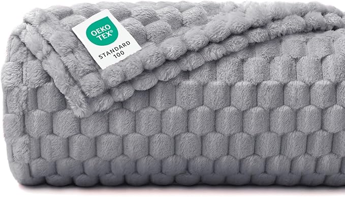 Luciphia Soft 300GSM Fleece Pet Blanket for Small Medium Large Dogs Washable 3D Textured Flannel Cat Puppy Decorative Furniture Protector Throw Durable Grey, M(30''x20'')