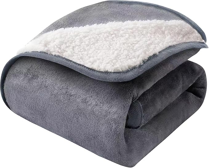 Sunheir Waterproof Dog Blanket for Bed Couch, Soft Plush Pet Blankets for Small Medium Large Dogs Cats, Washable Puppy Blankets with Reversible Sherpa Fleece Furniture Protector, 25"X 35", Grey