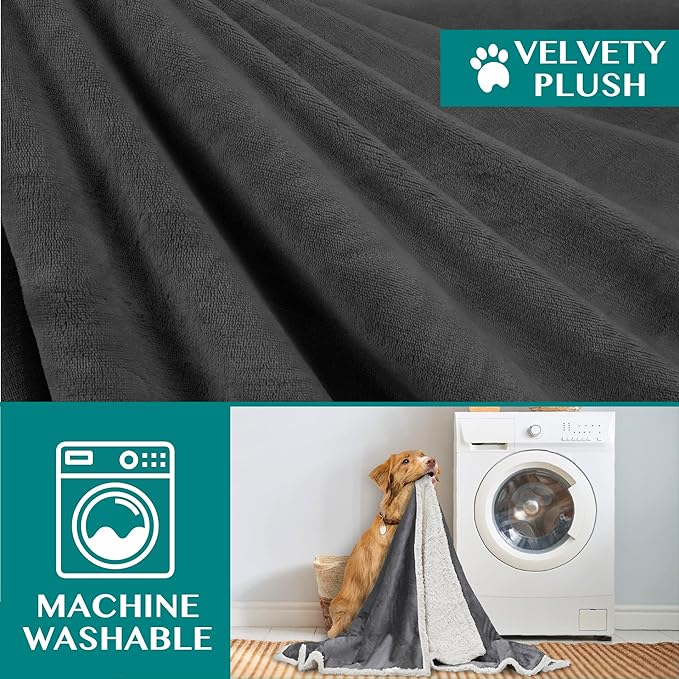 PetAmi Dog Blanket for Small Medium Dogs, Pet Bed Blanket Cat Puppy Kitten, Fleece Furniture Couch Cover Protector Sofa Car, Soft Sherpa Dog Throw Plush Reversible Washable, Mini 29x40 Dark Gray