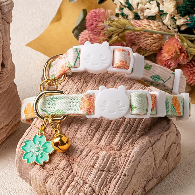 2 Pack Cotton Breakaway Cat Collar Beige and Green Flowers Pendant Cute Kitten Cat Collar with Bell